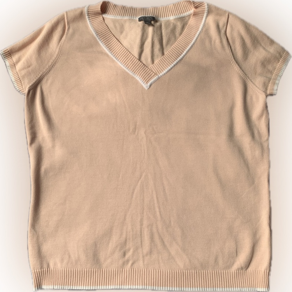 Ann Taylor short sleeve lightweight peach V-neck sweater vest,  XL